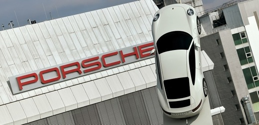 Německá automobilka Porsche dostala od soudu vysokou pokutu.