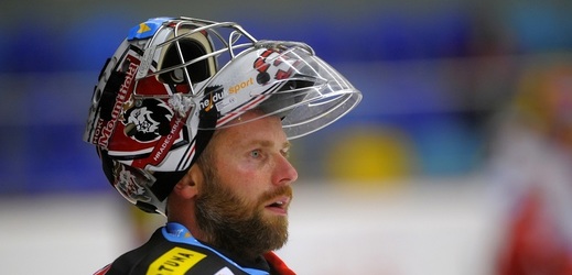 Bývalý hokejový brankář Adam Svoboda spáchal sebevraždu.