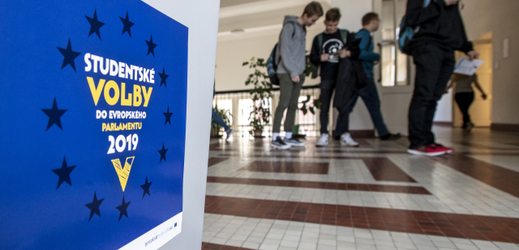 Studentské volby do europarlamentu.