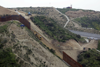 Hraniční zeď s Mexikem.
