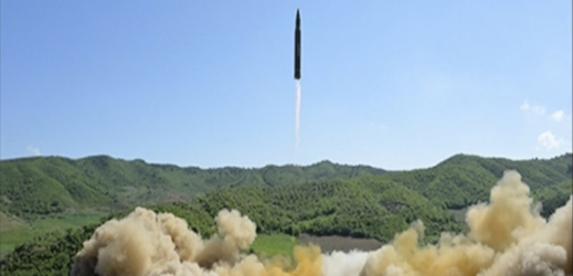 KLDR pokračuje v raketových testech.