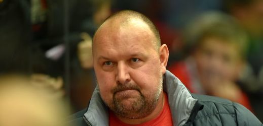 Ladislav Lubina povede Pardubice i v nadcházející sezoně. 