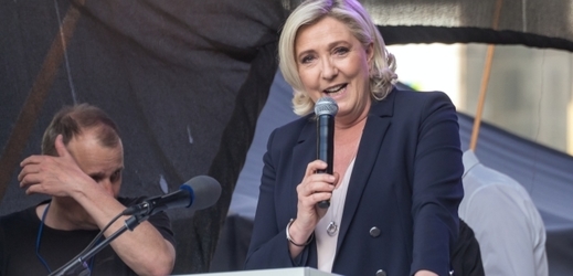 Šéfka francouzského krajně pravicového Národního sdružení Marine Le Penová. 