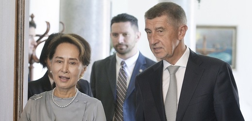 Andrej Babiš jednal v Praze s vůdkyní Myanmaru Su Ťij.