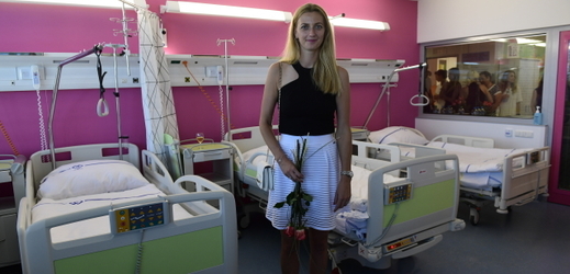 Tenistka Petra Kvitová při slavnostním otevření oddělení akutní dětské rehabilitace Fakultní nemocnice v Motole.