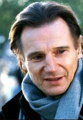 Liam Neeson v Lásce nebeské.