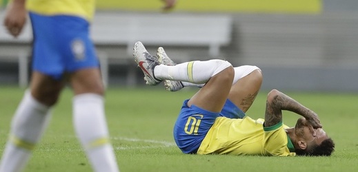 Neymara provází v poslední době jedno zranění za druhým.