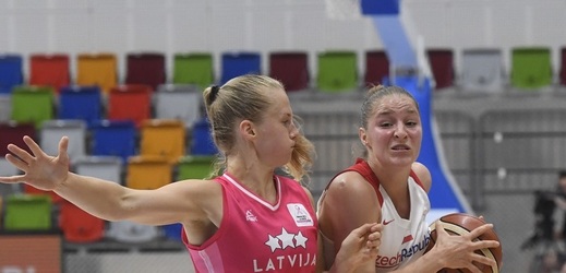 České basketbalistky podlehly na turnaji v Praze v hale Královka Lotyšsku 63:69 a utrpěly v přípravě na mistrovství Evropy v Rize a Bělehradu třetí porážku ze šesti zápasů.