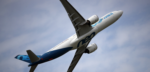 Problémy Boeingu dopadají i na Česko