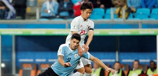 Zápas Uruguaye s Japonskem.