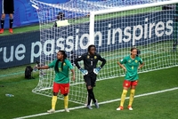 Kamerunské fotbalistky protestovaly proti zásahu videorozhodčího.