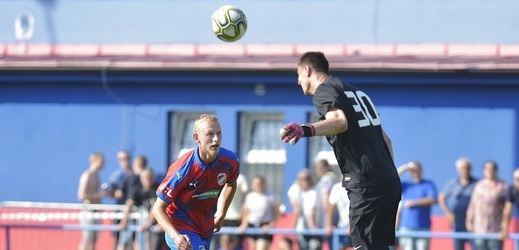 Útočník Ondřej Mihálik na soustředění v Rakousku pomohl k remíze 2:2 s Karabachem.