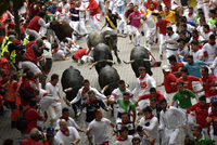 Běh s býky patří mezi tradici v rámci oslav svátku svatého Fermína.