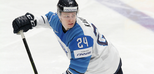 Osmnáctiletý finský hokejista Kaapo Kakko.