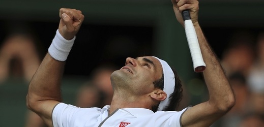 Švýcarský tenista Roger Federer se může stát nejstarším vítězem Wimbledonu.