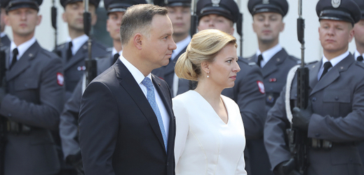 Polský prezident Andrzej Duda přivítal ve Varšavě slovenskou prezidentku Zuzanu Čaputovou.