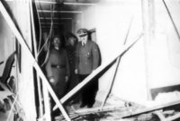 Adolf Hitler (vpravo) a Benito Mussolini přežili bombový atentát.