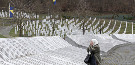 Památník věnovaný obětem masakru ve Srebrenici.