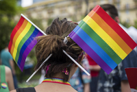 Ve Varšavě se sešli demonstranti na podporu komunity LGBT.