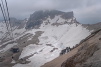 Ledovec na hoře Zugspitze. 