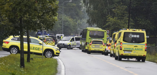 Po střelbě v mešitě v Norsku zůstal jeden zraněný.