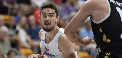 Čeští basketbalisté porazili v Hamburku Maďarsko, pomohl k tomu Tomáš Satoranský (na ilustračním snímku).