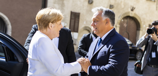 Německá kancléřka Angela Merkelová a maďarský premiér Viktor Orbán.