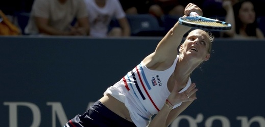 Karolína Plíšková postoupila mezi šestnáct nejlepších tenistek US Open.