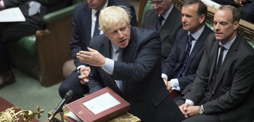 Premiér Boris Johnson chce vypsat předčasné volby.