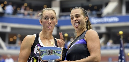 Mertensová se Sabalenkovou vyhrály čtyřhru na US Open.