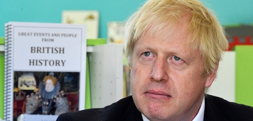 Boris Johnson chce omezit možnost parlamentu zasahovat do brexitu.