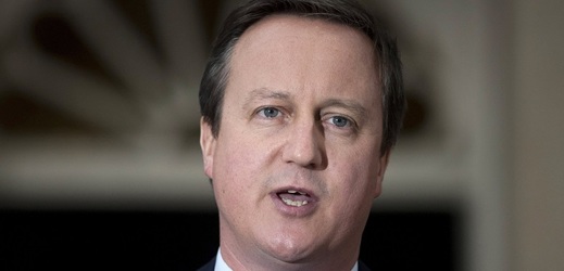 David Cameron se ve svých pamětech opřel do současného premiéra Borise Johnsona.