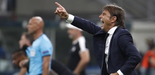 Trenér Interu Milán Antonio Conte byl po zápase se Slavií hodně nespokojený.