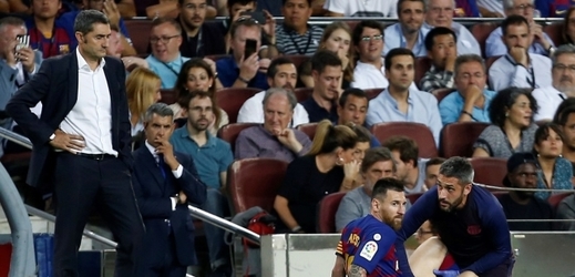 Nejlepší fotbalista světa Lionel Messi (uprostřed).