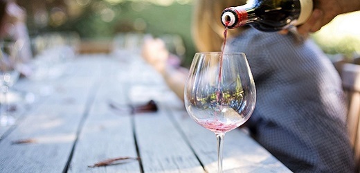 Víte, čemu věnovat pozornost při nákupu vína? 