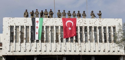 Turečtí vojáci v Sýrii.