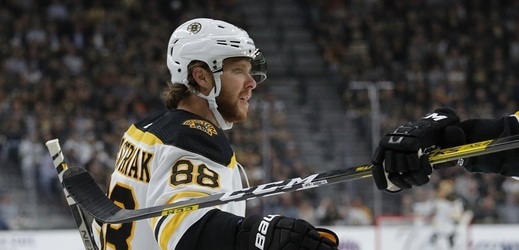 Bostonský útočník David Pastrňák byl v NHL vyhlášen druhou hvězdu měsíce října. 