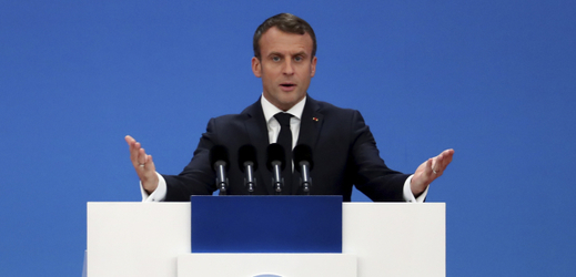 Francouzský prezident Emmanuel Macron na slavnostním otevření mimoevropské pobočky pařížského Centre Pompidou.