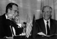 George Bush a Michail Gorbačov. 