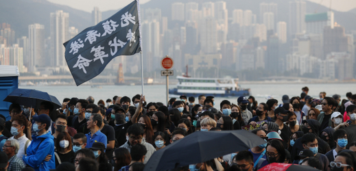 Protesty v Hongkongu.