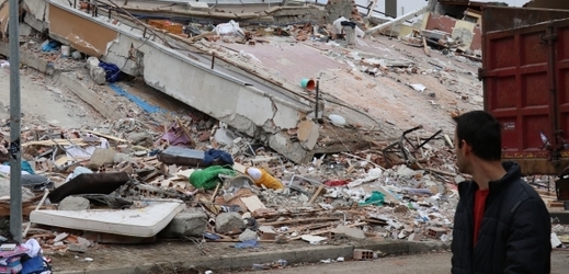 Zemětřesení v Albánii.