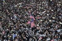 V Hongkongu začala největší demonstrace za poslední týdny.