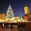 Vánoční atmosféra Staroměstského náměstí v Praze (foto: ČTK/Hurin Martin).
