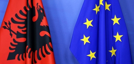 Albánští poslanci schválili balíček zákonů na omezení vlivu médií (ilustrační foto).