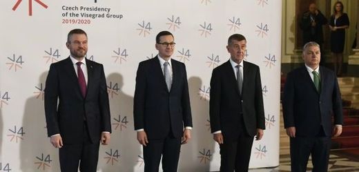 Zleva Peter Pellegrini (Slovensko), Mateusz Morawiecki (Polsko), Andrej Babiš (ČR) a Viktor Orbán (Maďarsko).