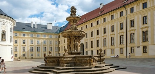 Pražský hrad (ilustrační fotografie).