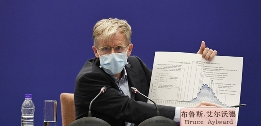 Bruce Aylward, ředitel WHO (Světová zdravotnická organizace).