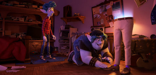 Frčíme: na standardy Pixaru slušný, jinak nadprůměrný animák