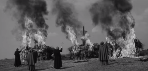 Snímek z filmu Kladivo na čarodějnice.