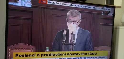 Andrej Babiš v Poslanecké sněmovně při úvodním slově.